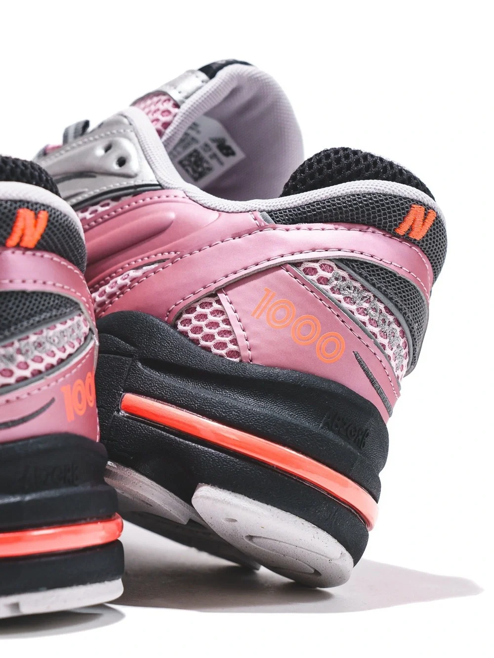 New Balance 1000 Pink Taffy Silver Metallic M1000U Women’s 12 / Men's 10.5 NEW